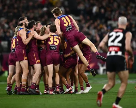 Brisbane Crush Collingwood to Claim Championship Clash With Geelong